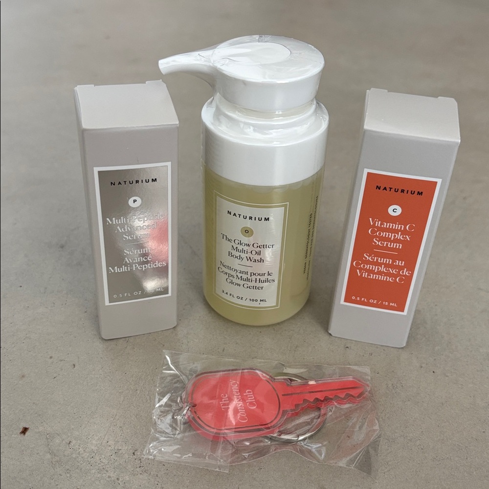 NWT NATURIUM Skincare Serum, Vit C, & Body Wash Set - Picture 10 of 10